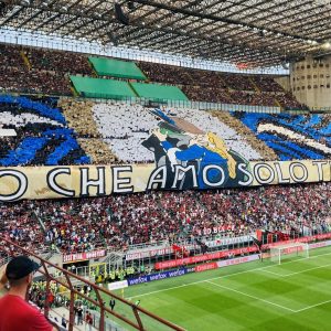 Upplev fotboll i världsklass i Milano